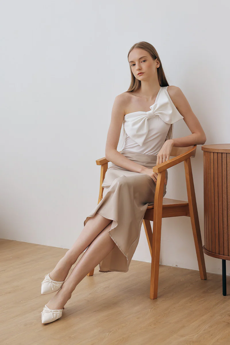 Aisha Ruched Slip-On Mules in Cream - Image 3