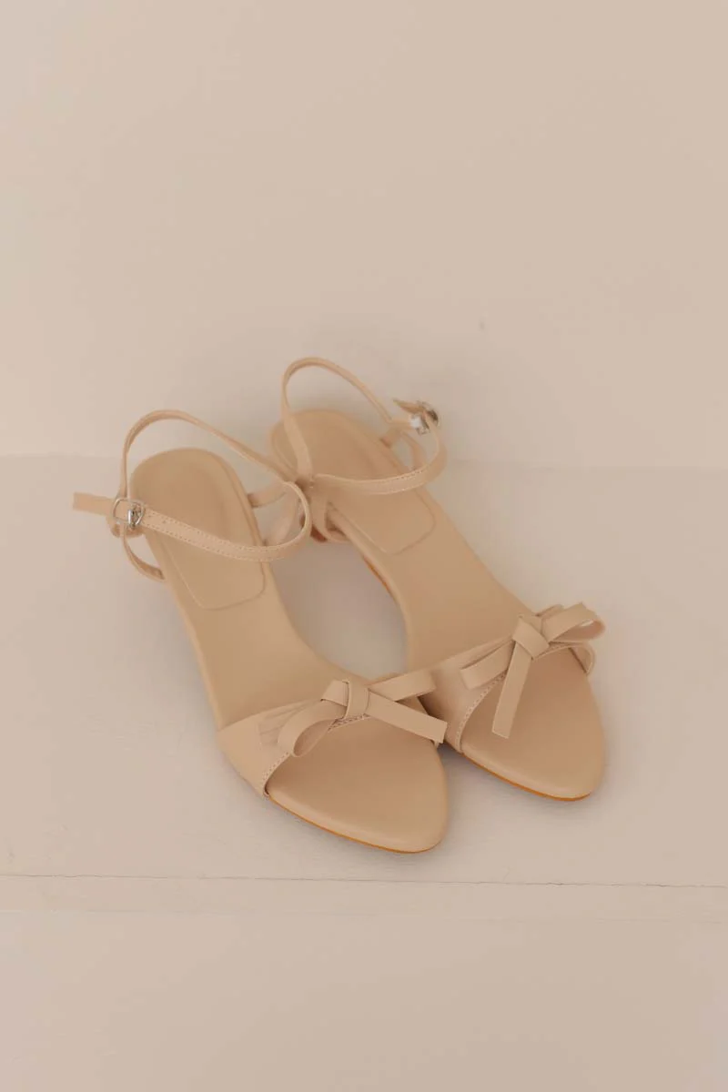 Alira Bow Kitten Heels in Nude - Image 5