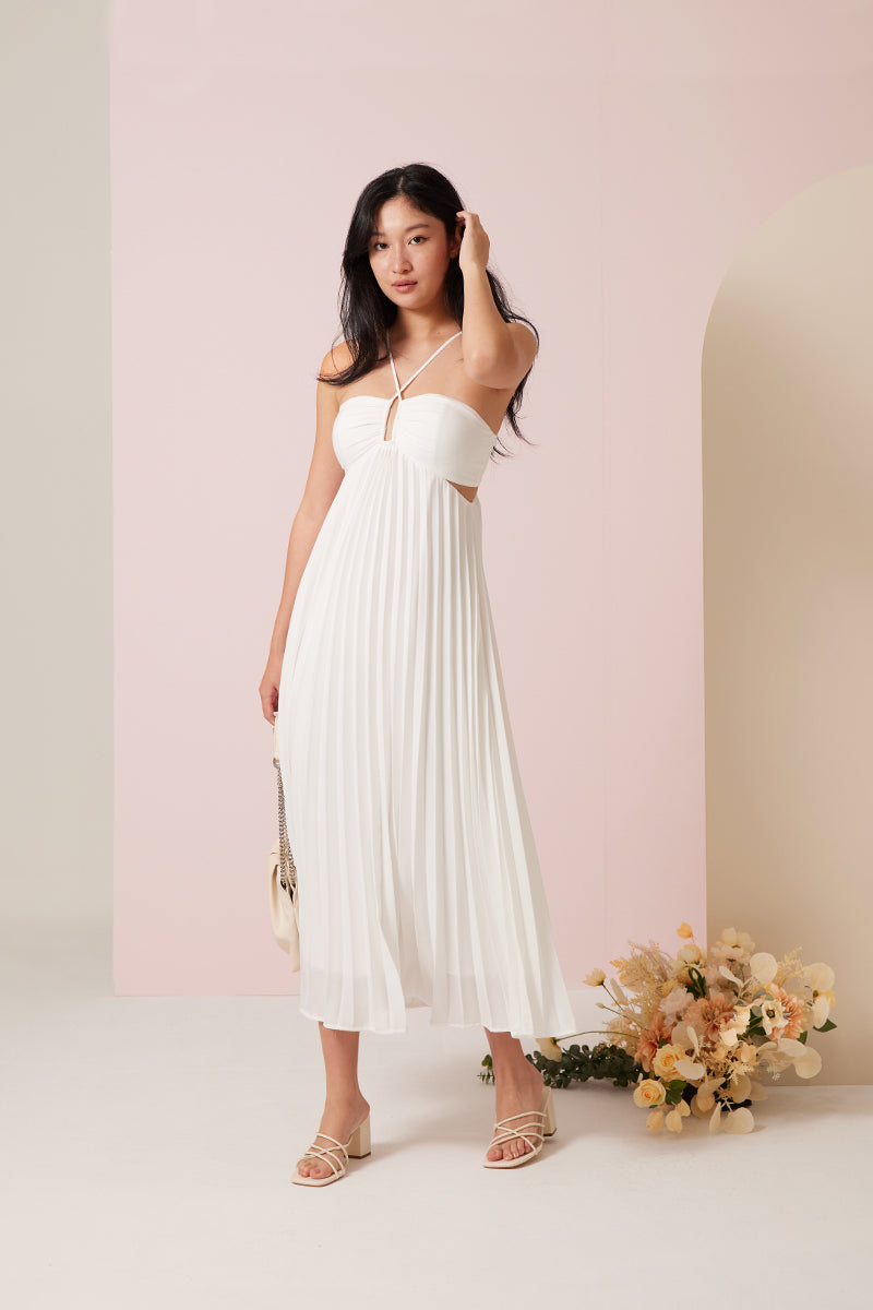 Avenue Strappy Block Heels in Ivory - Image 3