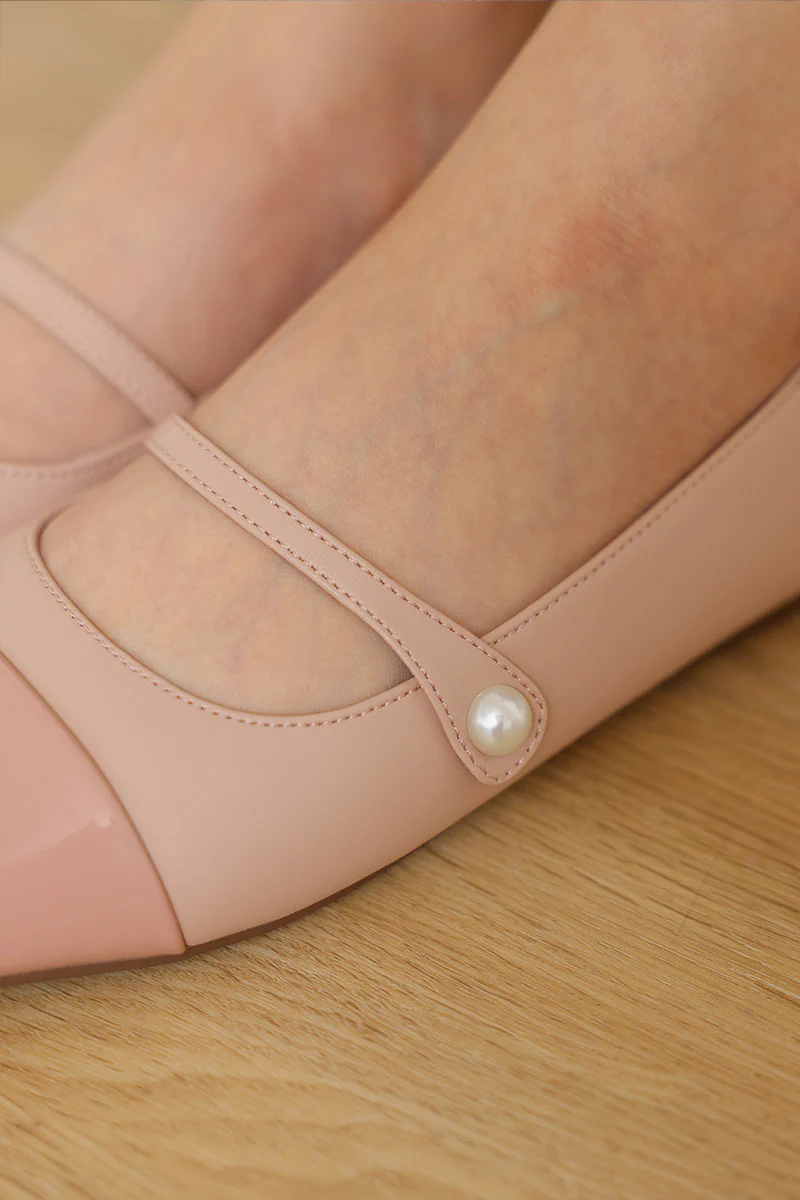 Averra Pearl Cloud Flats in Nude Pink - Image 4