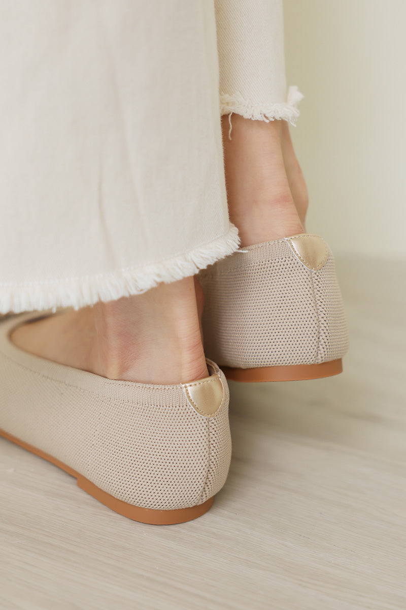 Balleta Cloud Flyknit Flats in Beige - Image 4