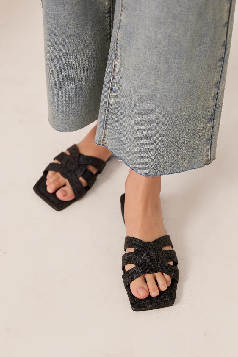 Billie Interlocking Sliders in Black Denim - Image 3