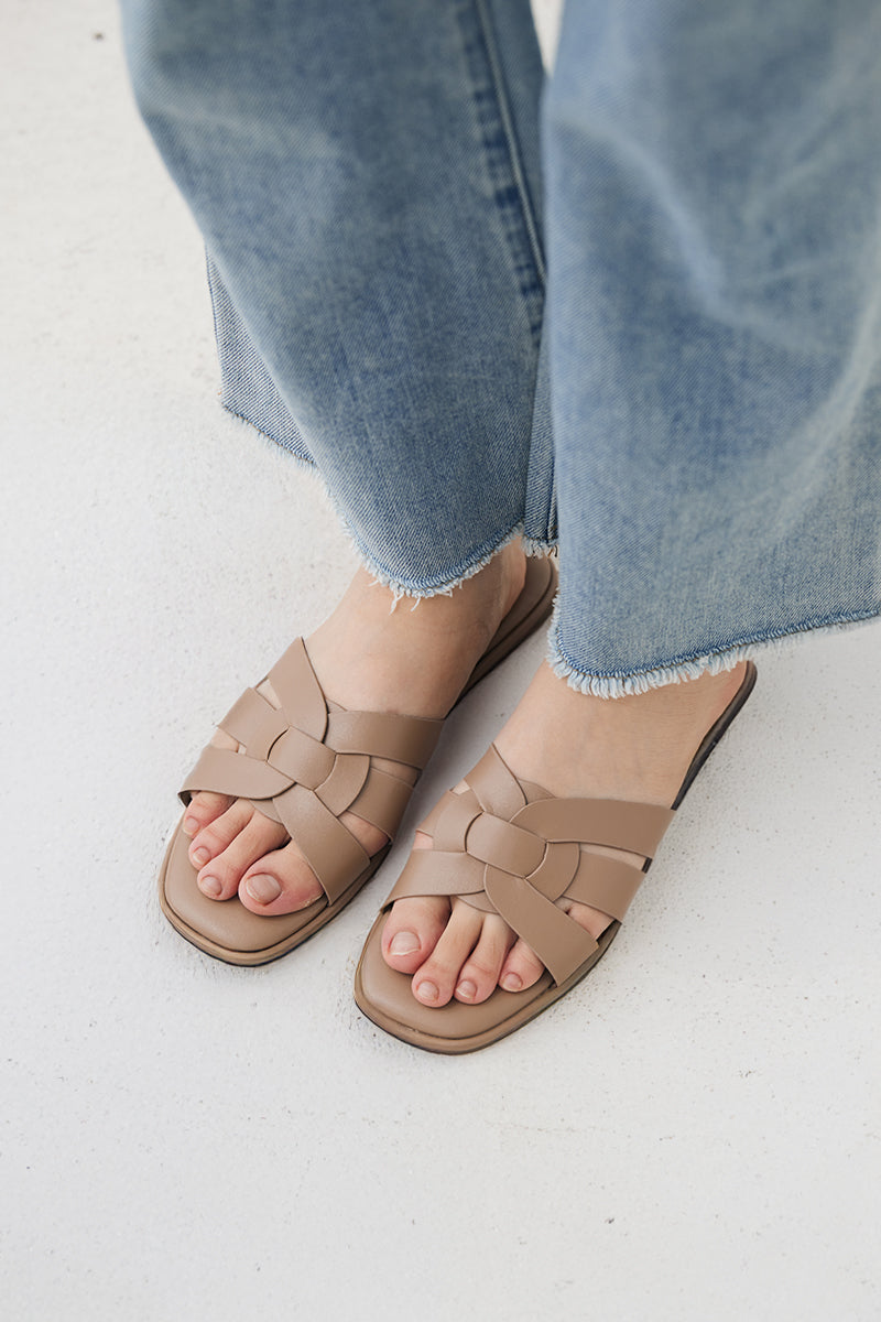 Bondi Cloud Sliders in Taupe - Image 7