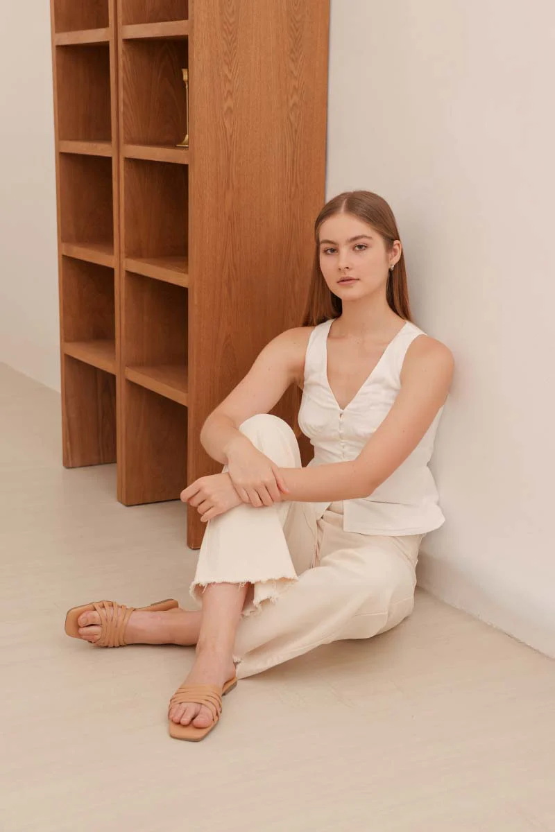 Calia Sliders in Nude - Image 2