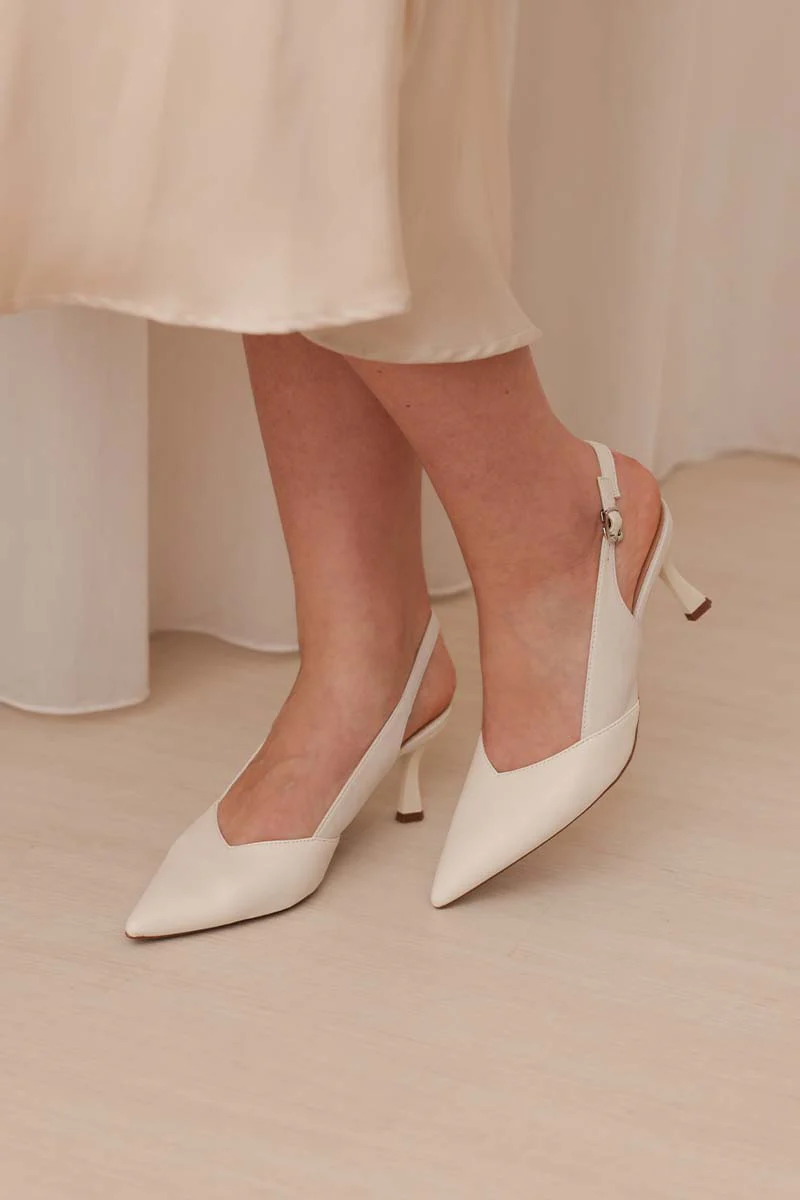 Calora Duo-tone Slingback Heels in Cream - Image 3