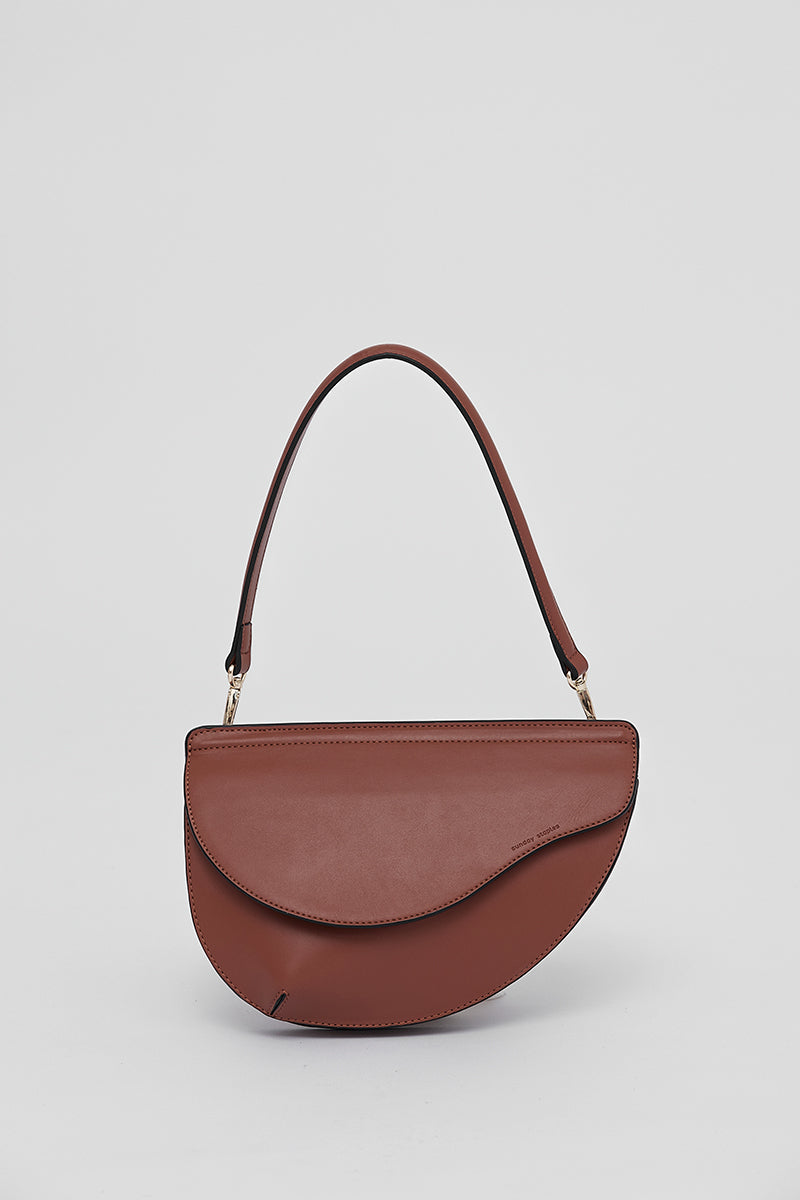 The Clair Bag in Caramel - Image 6