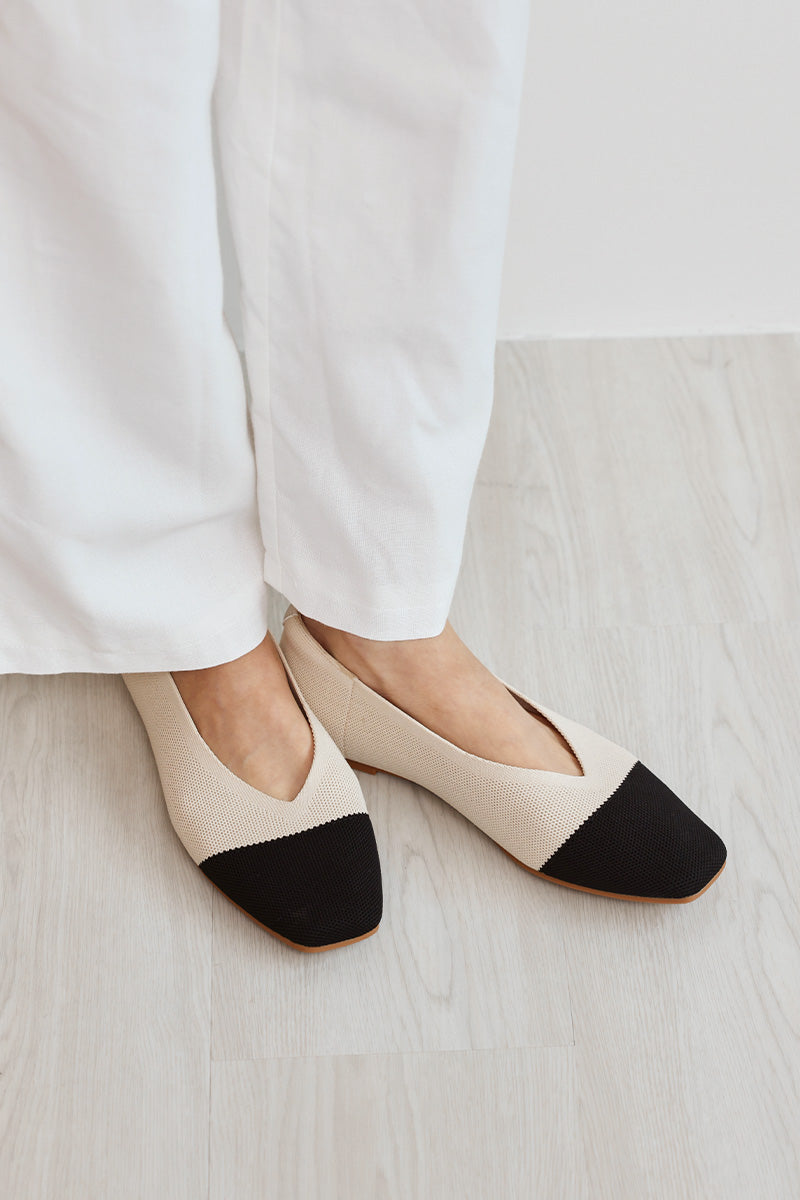 Coco Cloud Flyknit Flats in Cream - Image 2