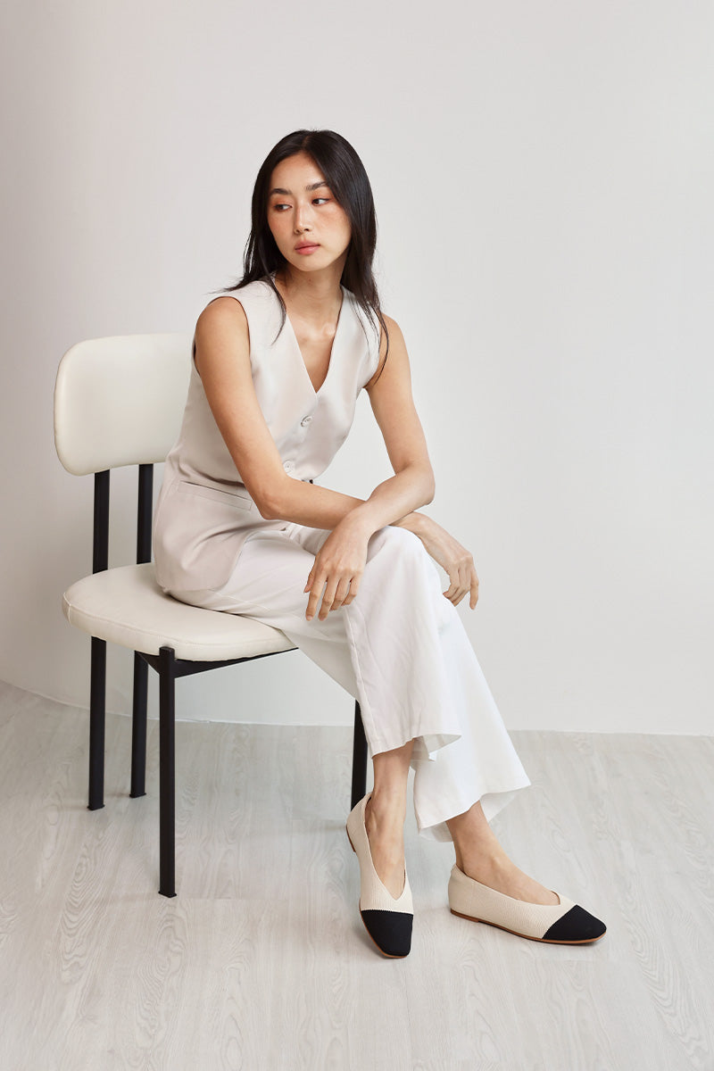 Coco Cloud Flyknit Flats in Cream - Image 3