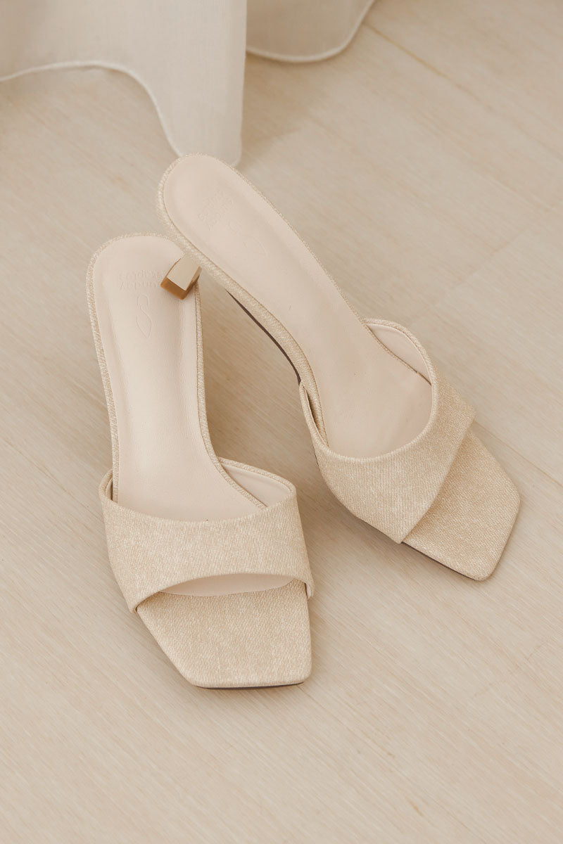 Deva Slip-on Heels in Waterproof Linen - Image 3