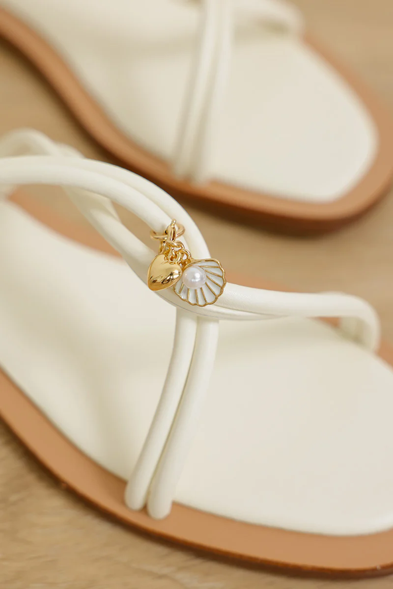Elowen Twist Charmé Strappy Sliders in Cream - Image 4