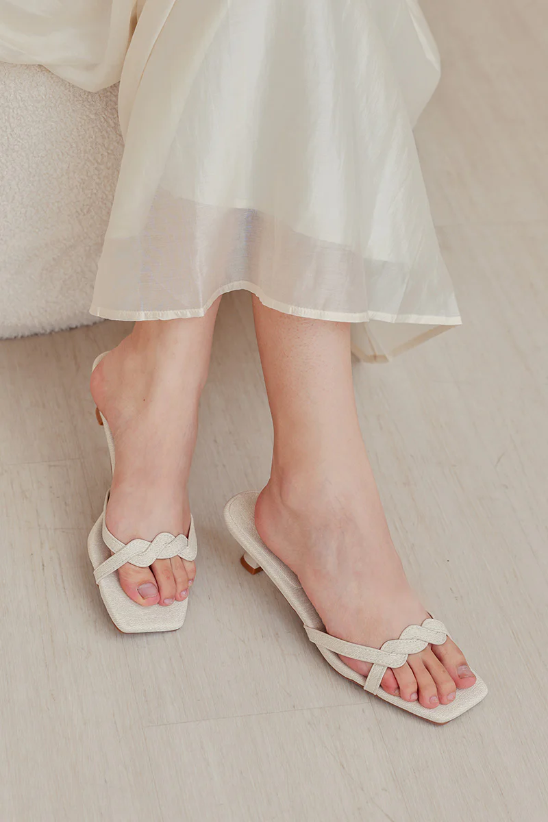 Elvaria Strappy Kitten Heels in Waterproof Linen - Image 4