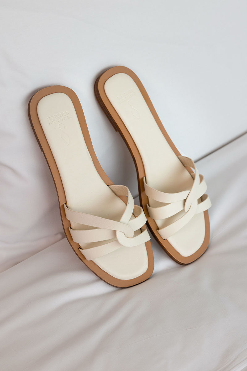 Elyna Interlocking Sliders in Cream - Image 4