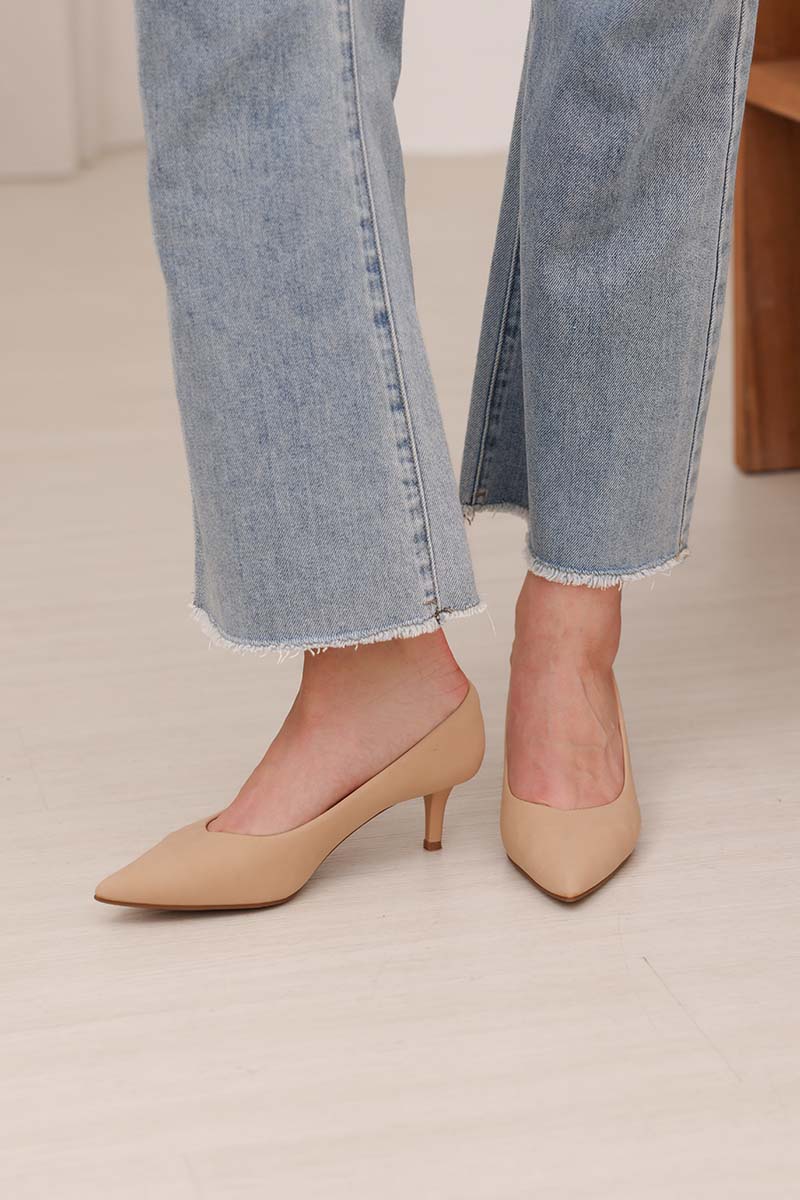 Finette Cloud Heels in Nude - Image 3