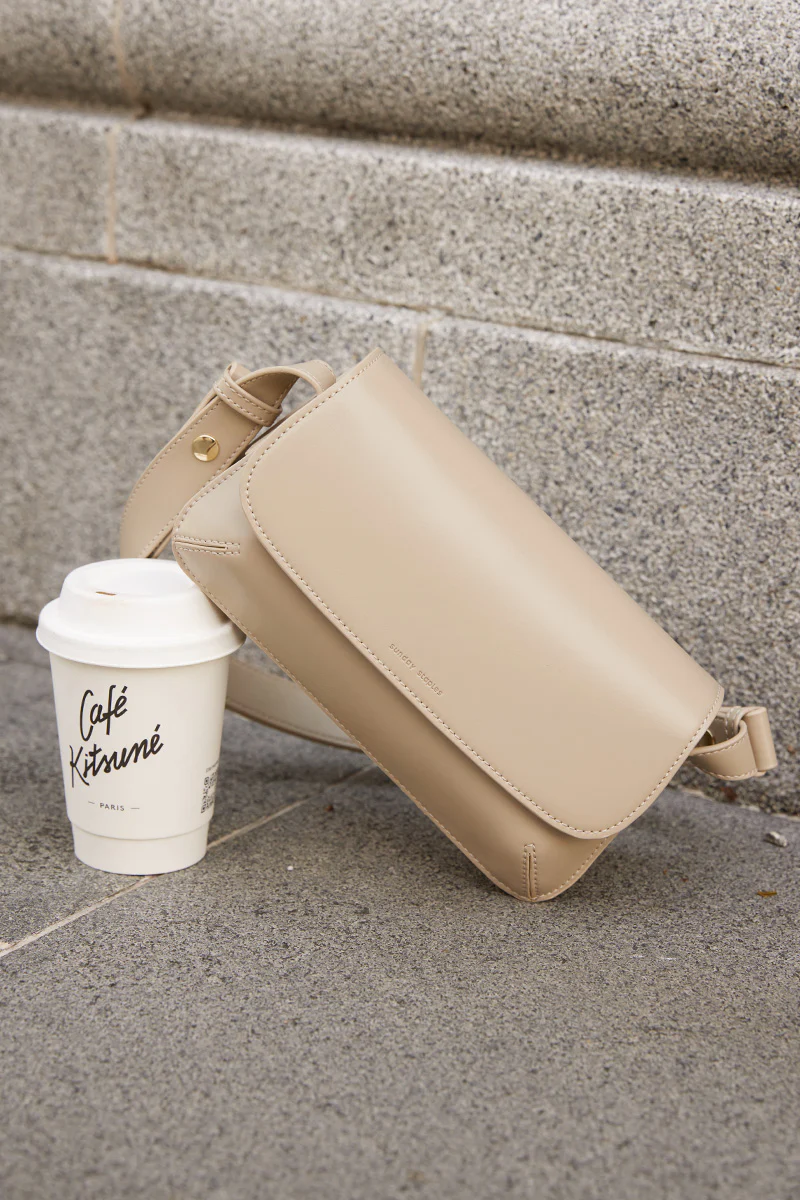 Gallery Box Bag in Taupe - Image 5
