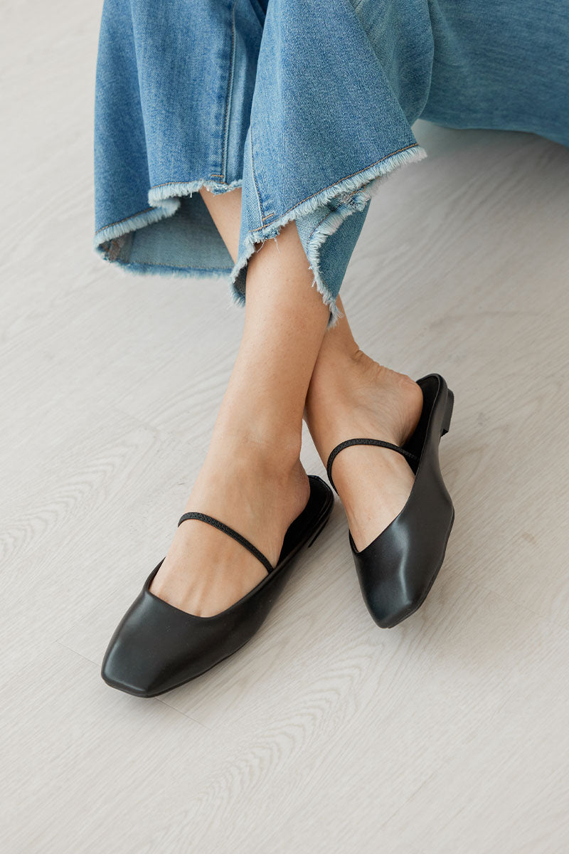 Greyer Slip-on Mule in Black - Image 3