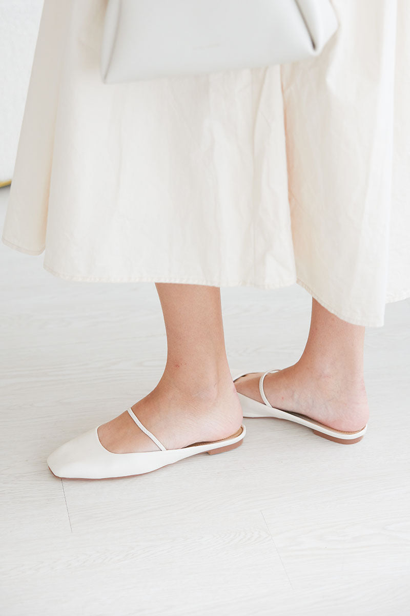 Greyer Slip-on Mule in Cream - Image 2