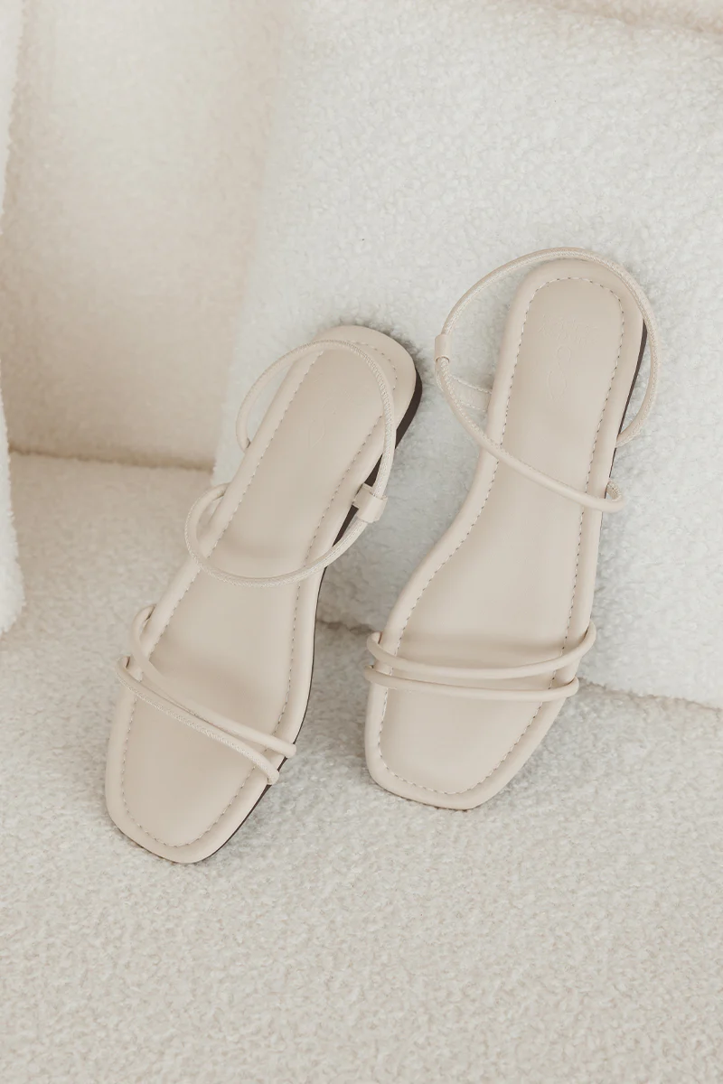 Jamie Cloud Sandals in Cream - Image 6