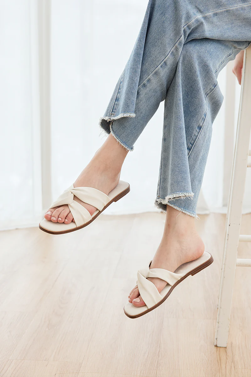 Jessa Cloud Sliders in Pearl Waterproof Satin - Image 4