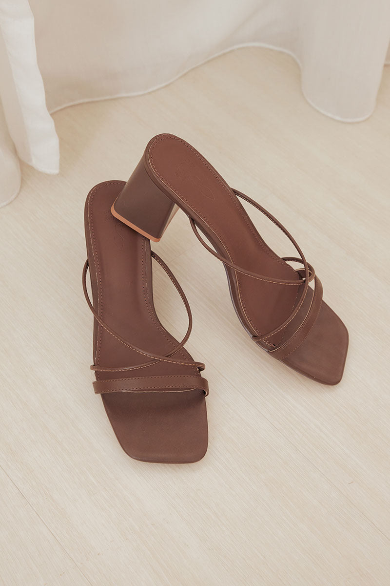 Joysie Strappy Block Heels in Cocoa - Image 4