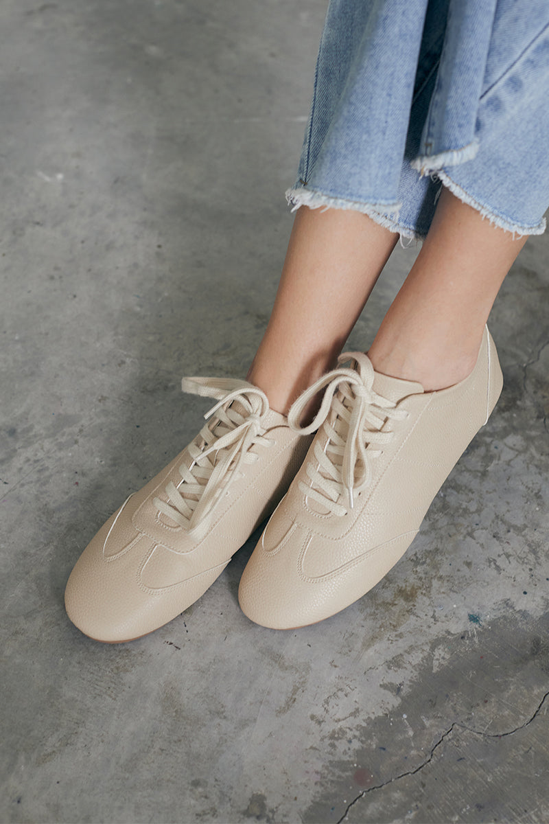 Kennedy Pebbled Sneakers in Taupe - Image 7