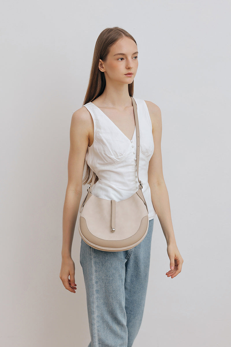 Lisbon Shoulder Bag in Stone - Image 3