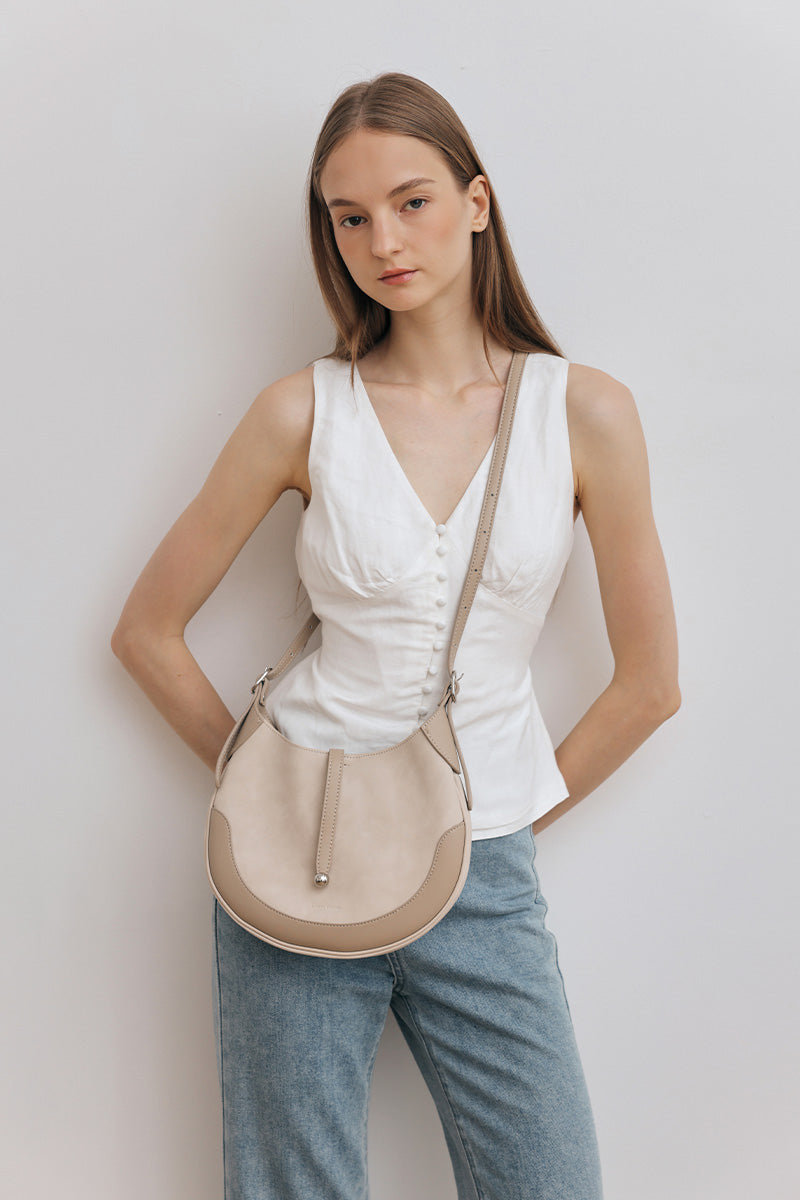 Lisbon Shoulder Bag in Stone - Image 5