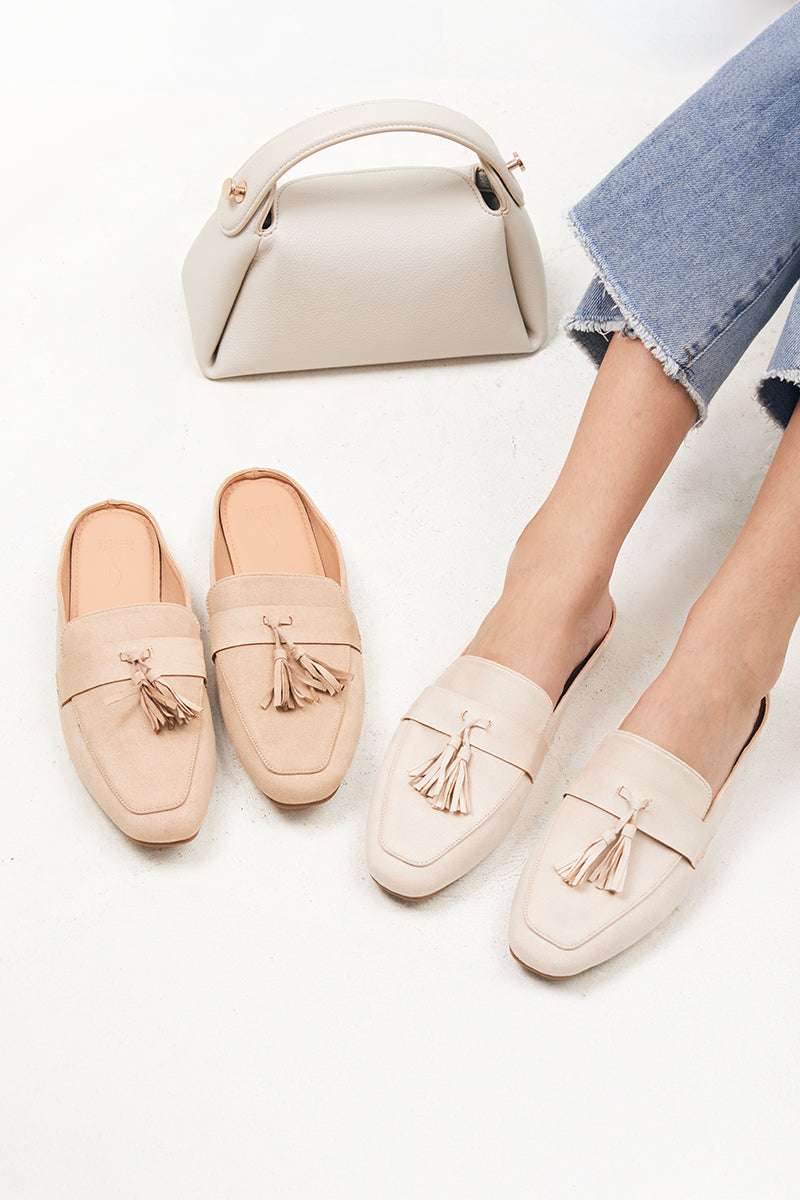 Lotus Tassle Mules in Cream