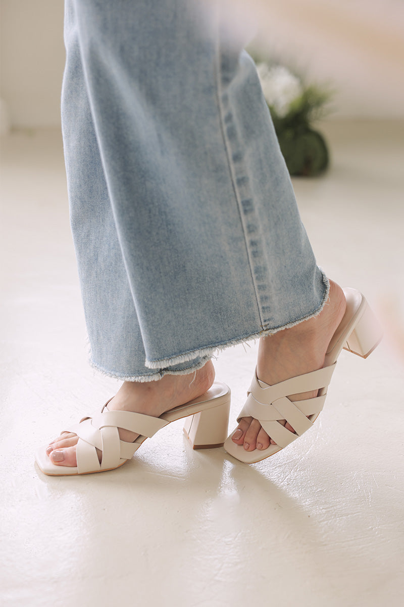 Luma Interlocking Block Heels in Cream - Image 2