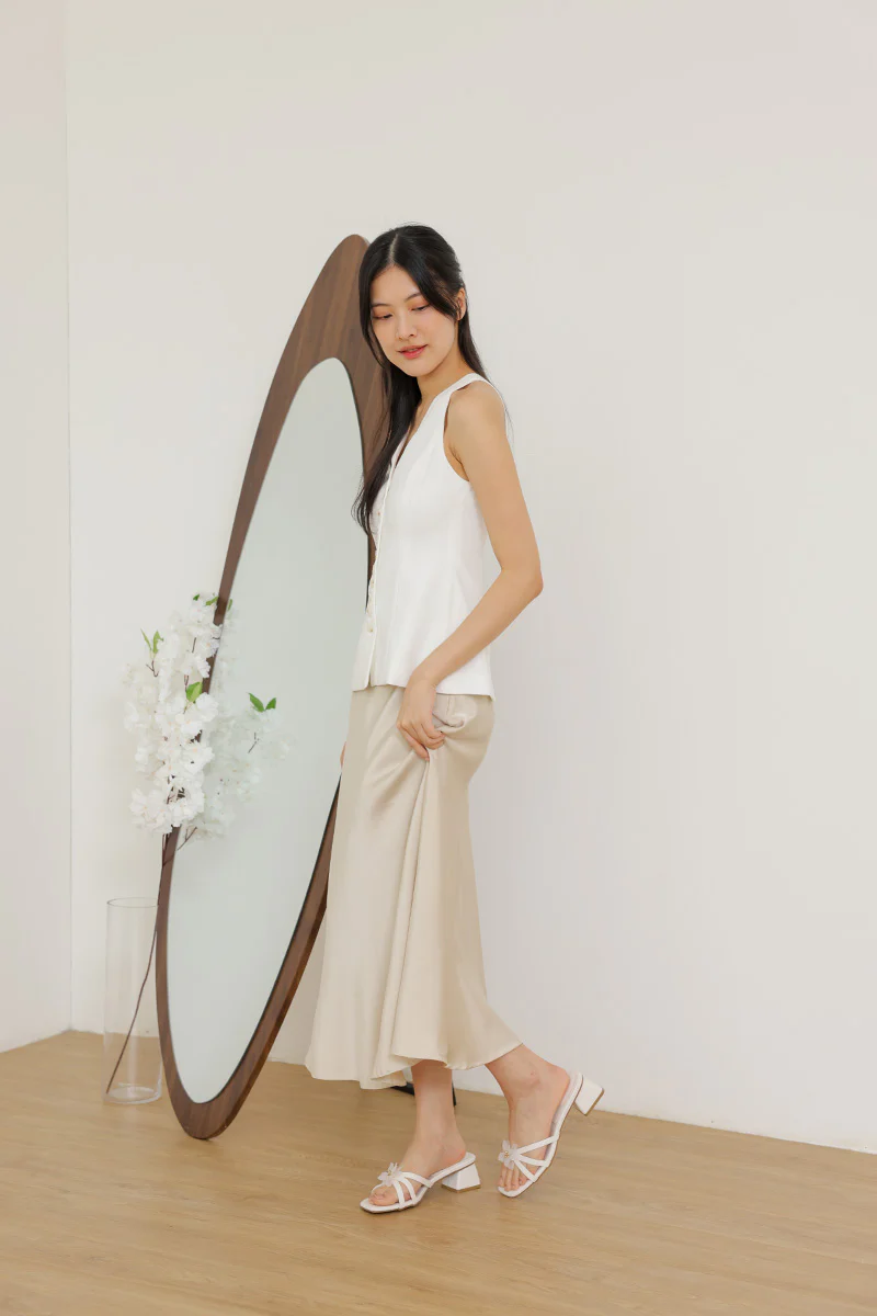 Magnolia Block Heels in Cream - Image 3