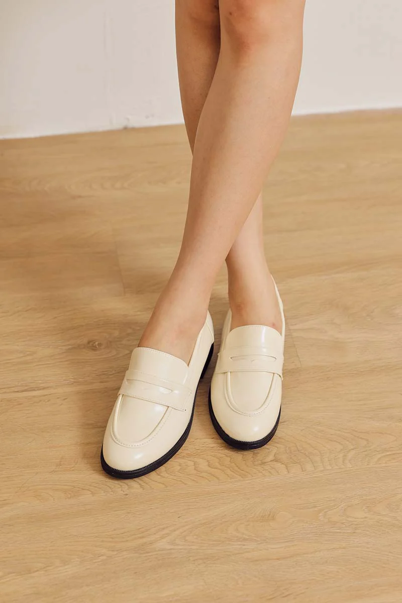 Mavi Patent Loafers in Cream - Image 5