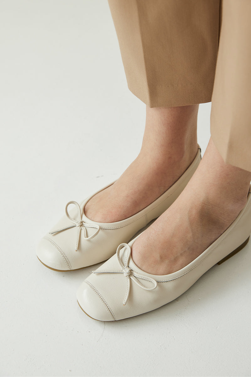 Melodie Calf Leather Ballet Flats in Cream - Image 6