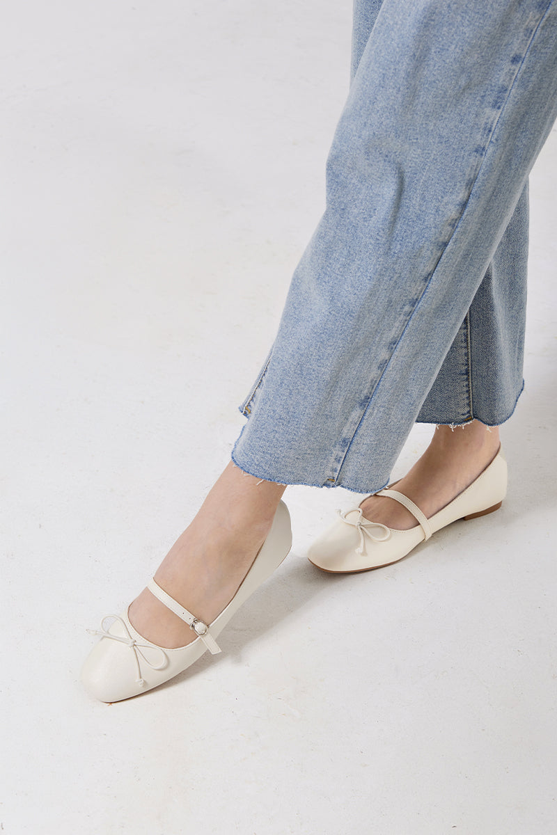 Misty Ballet Maryjane Flats in Cream - Image 3