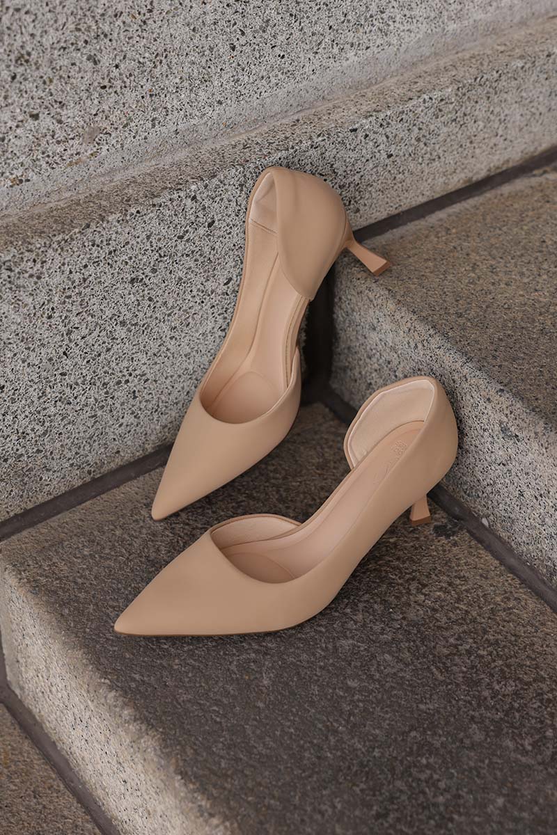 Nyra Cloud Heels in Nude - Image 4