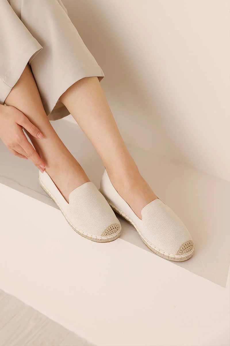 Ravena Espadrille Flats in Cream - Image 3