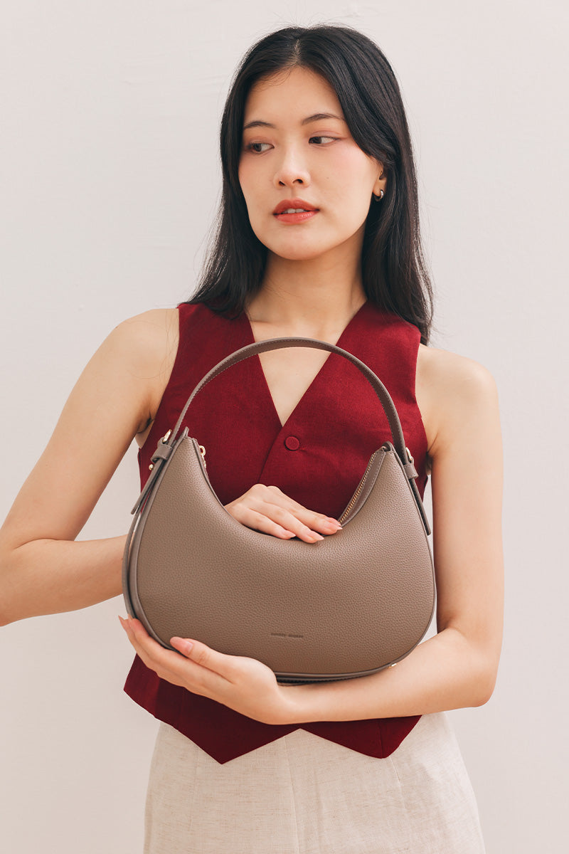 Reunion Tuan Crescent Bag in Taupe Pebble - Image 4