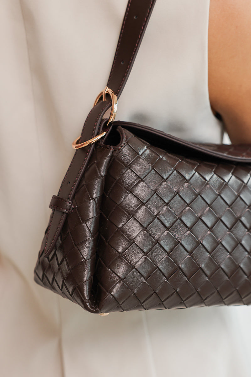 Roma Shoulder Bag in Chocolate Weave - Image 4