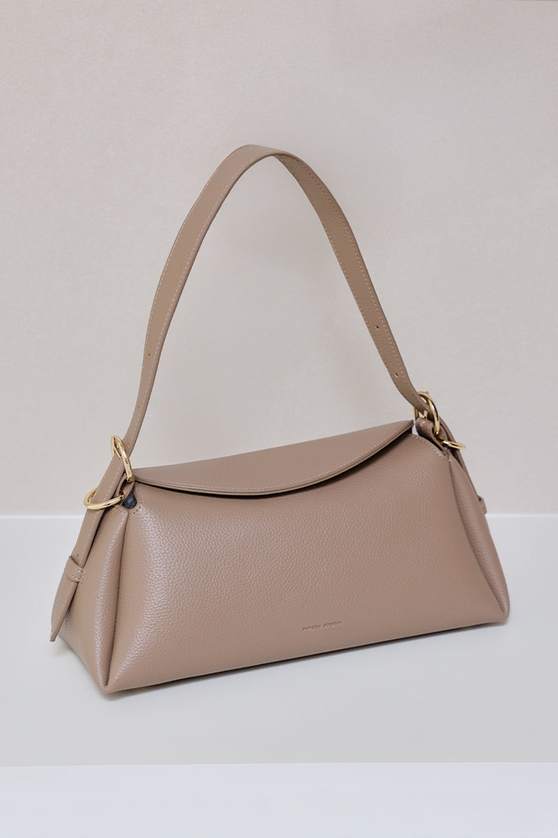 Roma Shoulder Bag in Taupe Pebbled - Image 4