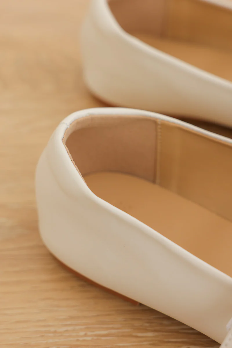 Rosavie Charmé Maryjane Flats in Cream - Image 5