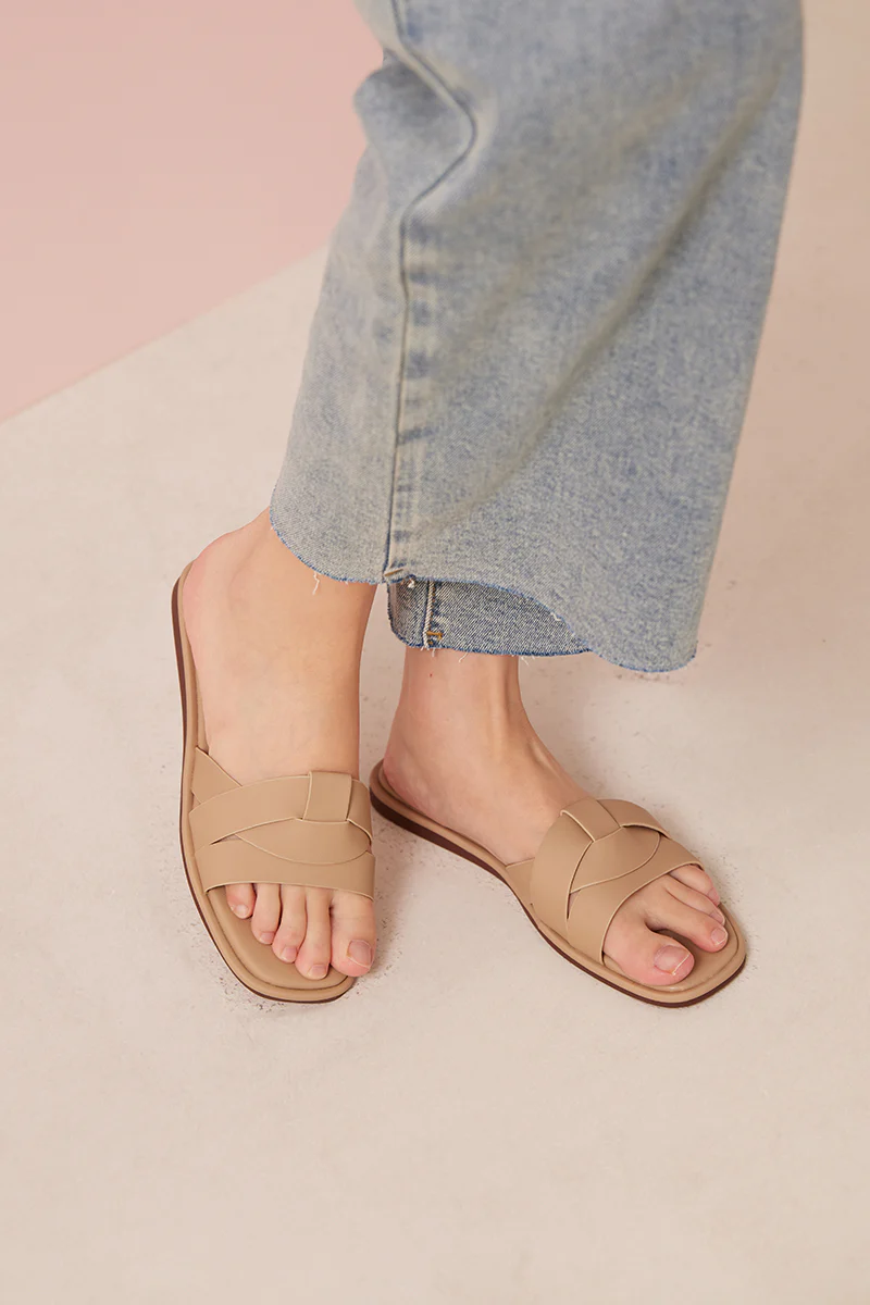 Ruka Sliders in Pale Taupe - Image 4