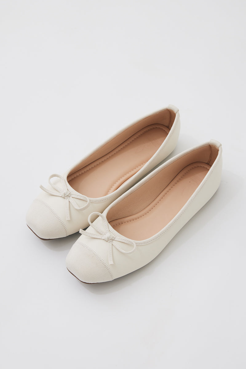 Solene Duo Ballet Flats in Cream - Image 4
