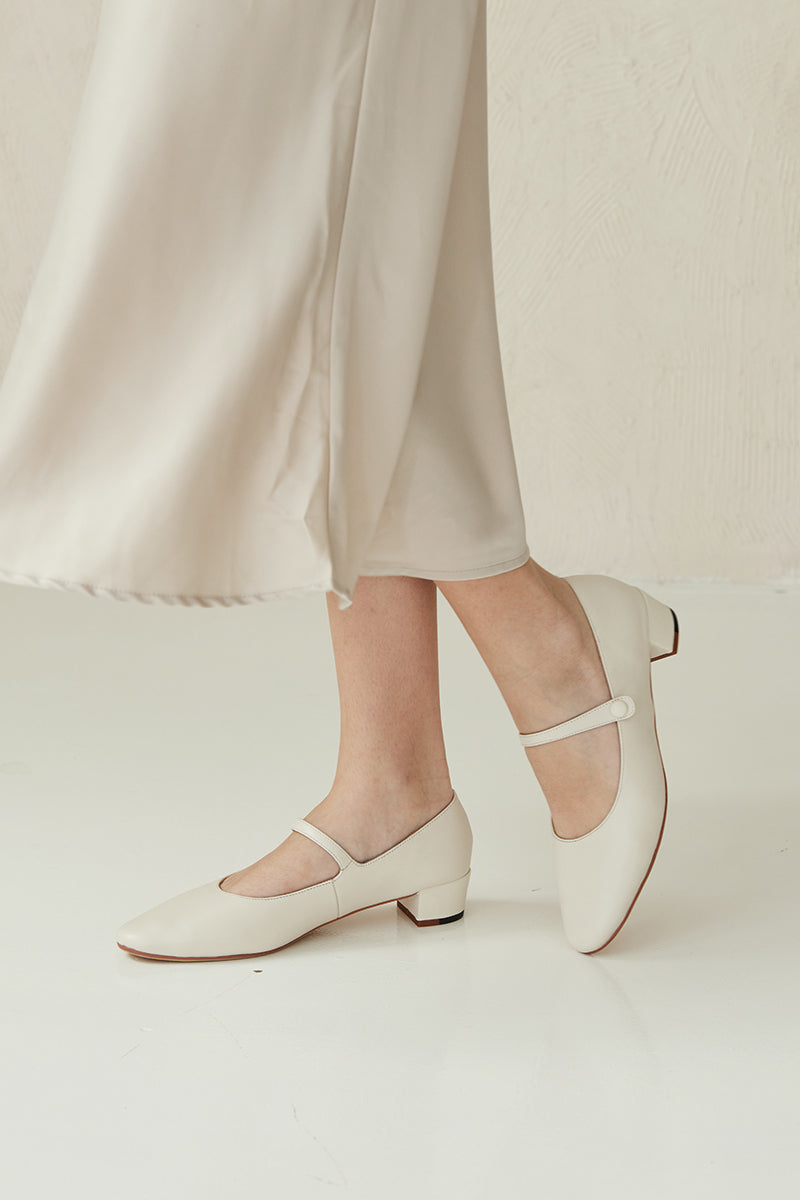 Sonnet Calf Leather Maryjane Heels in Cream - Image 5