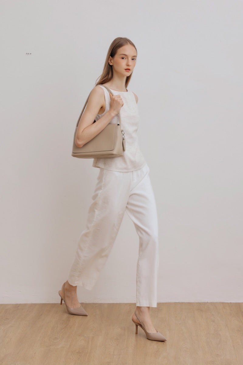 Sydney Shoulder Bag in Taupe - Image 4