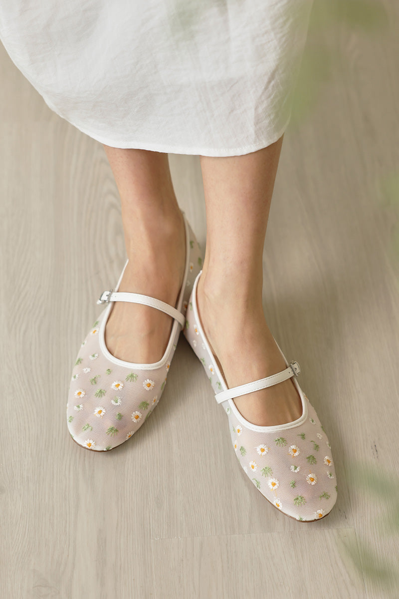 Tilly Embroidered Mesh Maryjane Flats in White - Image 4