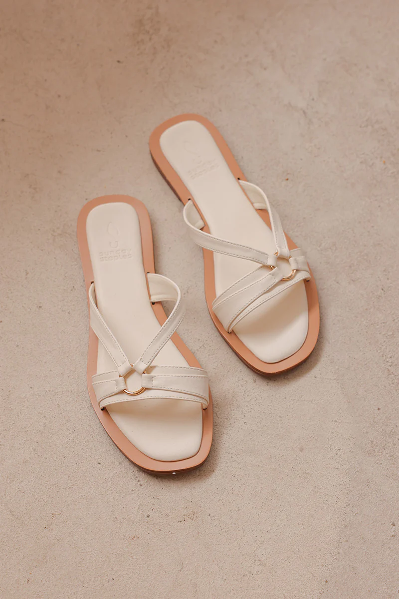 Violetta Sliders in Cream - Image 5