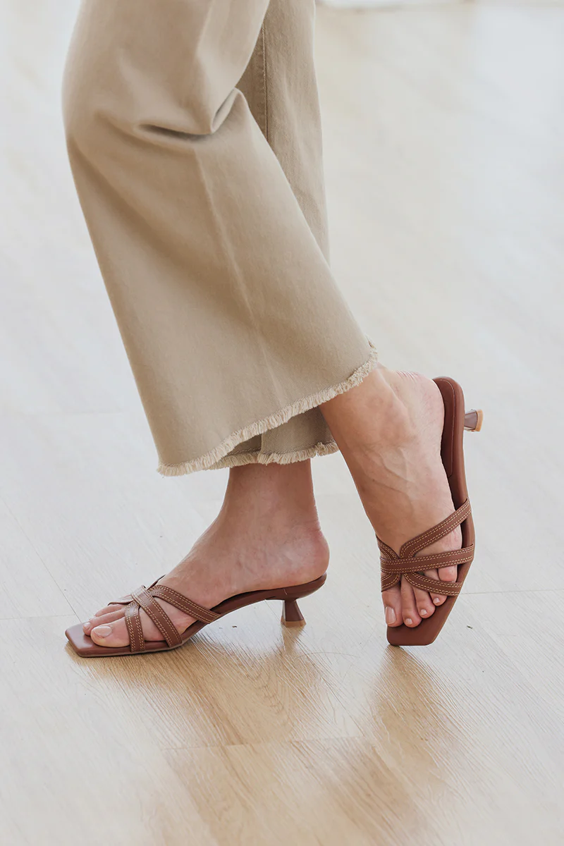 Vivelle Kitten Heels in Tan - Image 6