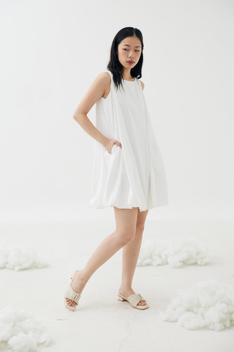 Willette Cloud Heels in Waterproof Linen - Image 2