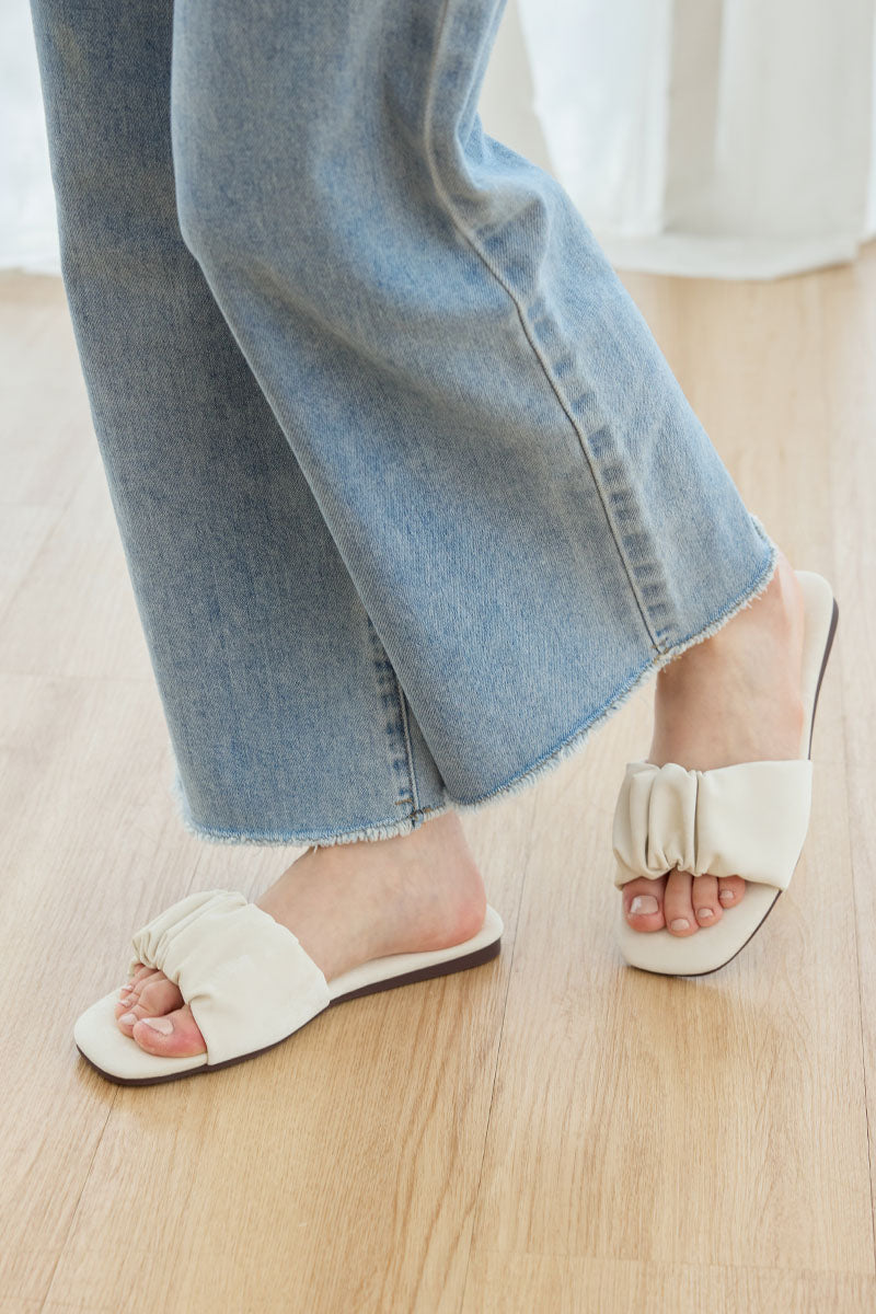 Willow Cloud Sliders in Pearl Waterproof Satin - Image 3