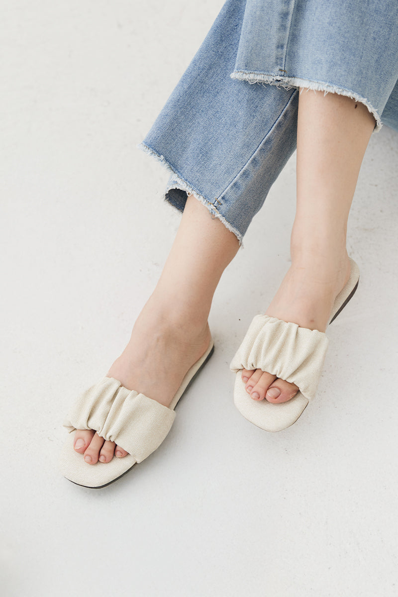 Willow Cloud Sliders in Waterproof Linen - Image 5